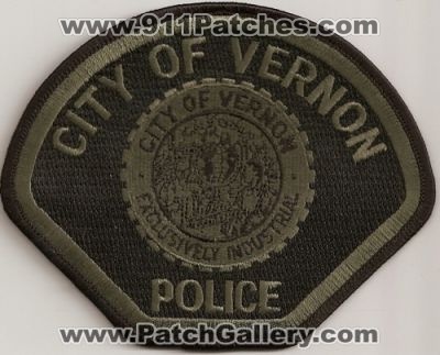 Vernon Police (California)
Thanks to Police-Patches-Collector.com for this scan.
Keywords: city of