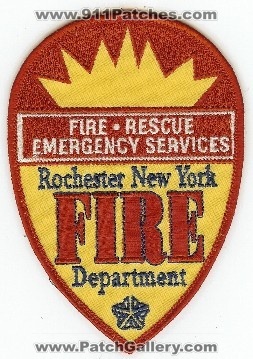Rochester Fire Department
Thanks to PaulsFirePatches.com for this scan.
Keywords: new york rescue emergency services