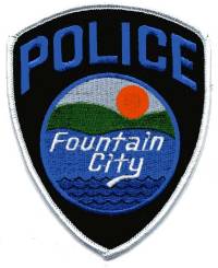 Fountain City Police (Wisconsin)
Thanks to BensPatchCollection.com for this scan.
