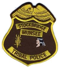 Stockbridge Munsee Tribal Police (Wisconsin)
Thanks to BensPatchCollection.com for this scan.
