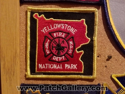 Yellowstone National Park Fire Department Patch (Wyoming)
Thanks to Jeremiah Herderich for the picture.
Keywords: dept. nps service