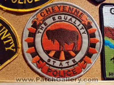 Cheyenne Police Department Patch (Wyoming)
Thanks to Jeremiah Herderich for the picture.
Keywords: dept. the equality state