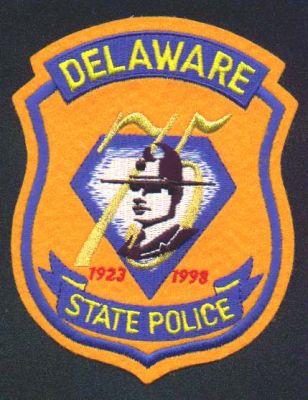 Delaware State Police 75 Years
Thanks to EmblemAndPatchSales.com for this scan.
