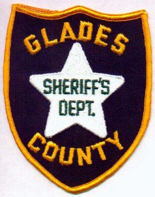 Glades County Sheriff's Dept
Thanks to EmblemAndPatchSales.com for this scan.
Keywords: florida sheriffs department