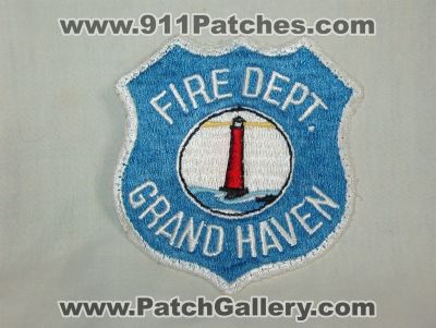 Grand Haven Fire Department (Michigan)
Thanks to Walts Patches for this picture.
Keywords: dept.