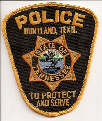 Huntland Police
Thanks to EmblemAndPatchSales.com for this scan.
Keywords: tennessee