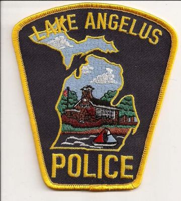 Lake Angelus Police
Thanks to EmblemAndPatchSales.com for this scan.
Keywords: michigan