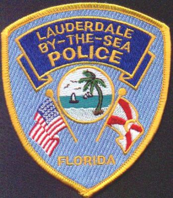 Lauderdale by the Sea Police
Thanks to EmblemAndPatchSales.com for this scan.
Keywords: florida