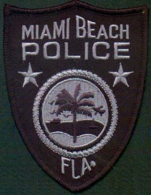 Miami Beach Police
Thanks to EmblemAndPatchSales.com for this scan.
Keywords: florida