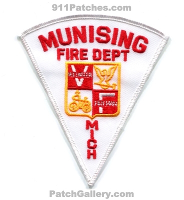 Munising Fire Department Volunteer Fireman Patch (Michigan)
Scan By: PatchGallery.com
Keywords: dept. vol. vf