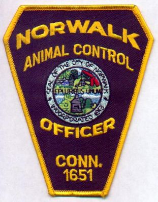 Norwalk Animal Control Officer
Thanks to EmblemAndPatchSales.com for this scan.
Keywords: connecticut