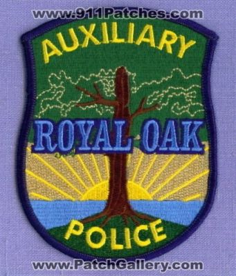 Royal Oak Police Department Auxiliary (Michigan)
Thanks to apdsgt for this scan.
Keywords: dept.