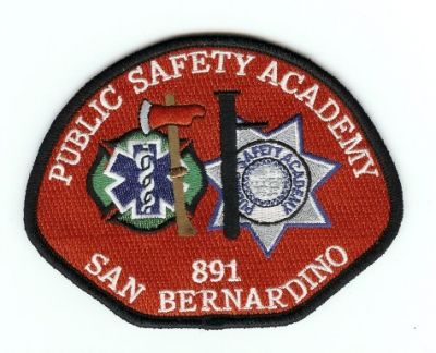 San Bernardino Public Safety Academy
Thanks to PaulsFirePatches.com for this scan.
Keywords: california fire police