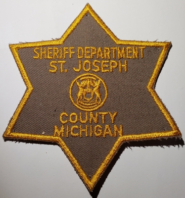 Saint Joseph County Sheriff (Michigan)
Thanks to Chulsey
Keywords: St. Joseph County Sheriff (Michigan)