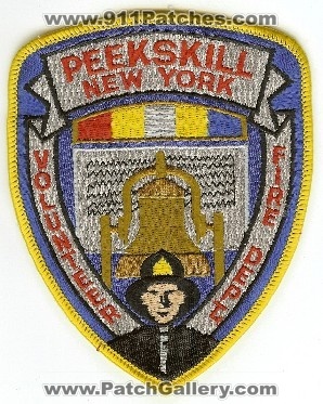 Peekskill Volunteer Fire Dept
Thanks to PaulsFirePatches.com for this scan.
Keywords: new york department
