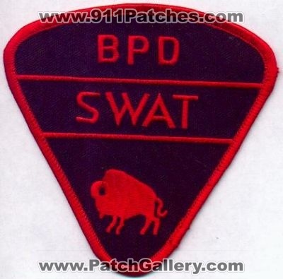 Buffalo Police SWAT
Thanks to EmblemAndPatchSales.com for this scan.
Keywords: new york