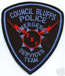 Council Bluffs Police Emergency Services Team (Iowa)
Thanks to apdsgt for this scan.
Keywords: est