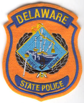 Delaware State Police Pipes and Drums
Thanks to Enforcer31.com for this scan.
