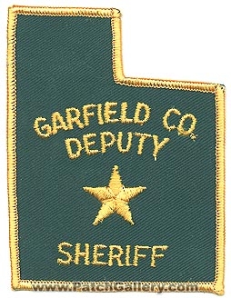 Garfield County Sheriff's Department Deputy (Utah)
Thanks to Alans-Stuff.com for this scan.
Keywords: sheriffs dept.