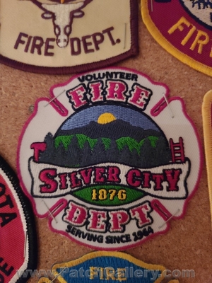 Silver City Volunteer Fire Department Patch (South Dakota)
Thanks to Jeremiah Herderich for the picture.
Keywords: vol. dept. serving since 1964 1876