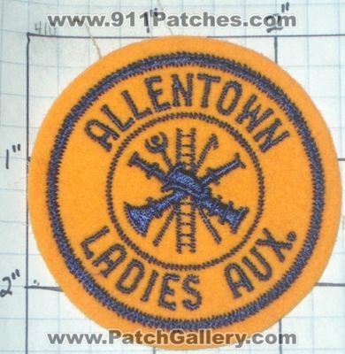 Allentown Fire Department Ladies Auxiliary (Pennsylvania)
Thanks to swmpside for this picture.
Keywords: dept. aux.