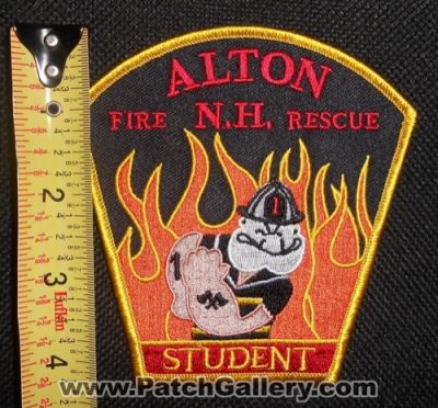 Alton Fire Rescue Department Student (New Hampshire)
Thanks to Matthew Marano for this picture.
Keywords: dept. n.h.