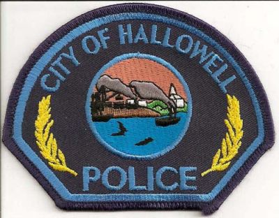 Hallowell Police
Thanks to EmblemAndPatchSales.com for this scan.
Keywords: maine city of