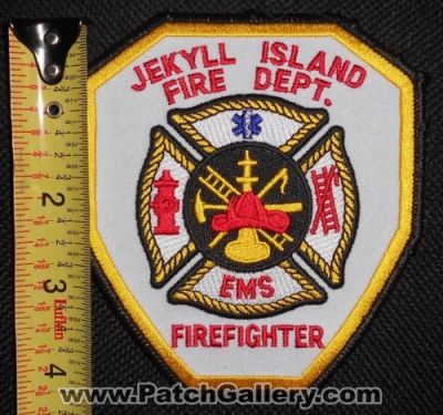 Jekyll Island Fire Department FireFighter (Georgia)
Thanks to Matthew Marano for this picture.
Keywords: dept. ems
