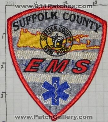 Suffolk County EMS (New York)
Thanks to swmpside for this picture.
Keywords: emergency medical services