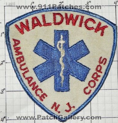 Waldwick Ambulance Corps (New Jersey)
Thanks to swmpside for this picture.
Keywords: ems