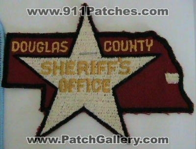 Douglas County Sheriff's Department (Nebraska)
Thanks to mhunt8385 for this picture.
Keywords: sheriffs dept. office