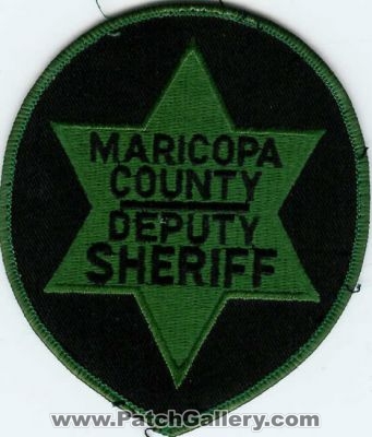 Maricopa County Sheriff's Office Deputy Sheriff (Arizona)
Thanks to dowelljr1167 for this scan.
Keywords: mcso sheriffs department dept. SWAT Aviation