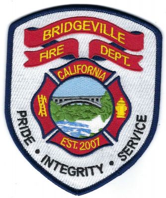 Bridgeville (CA)
